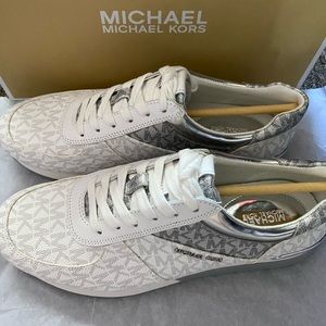 Michael kors Allie trainer 8.5